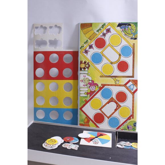 Babes in Toyland, Girl and Boy Land Game, Selchow & Righter Co, Ages 4 to 8 - Picture 2 of 2